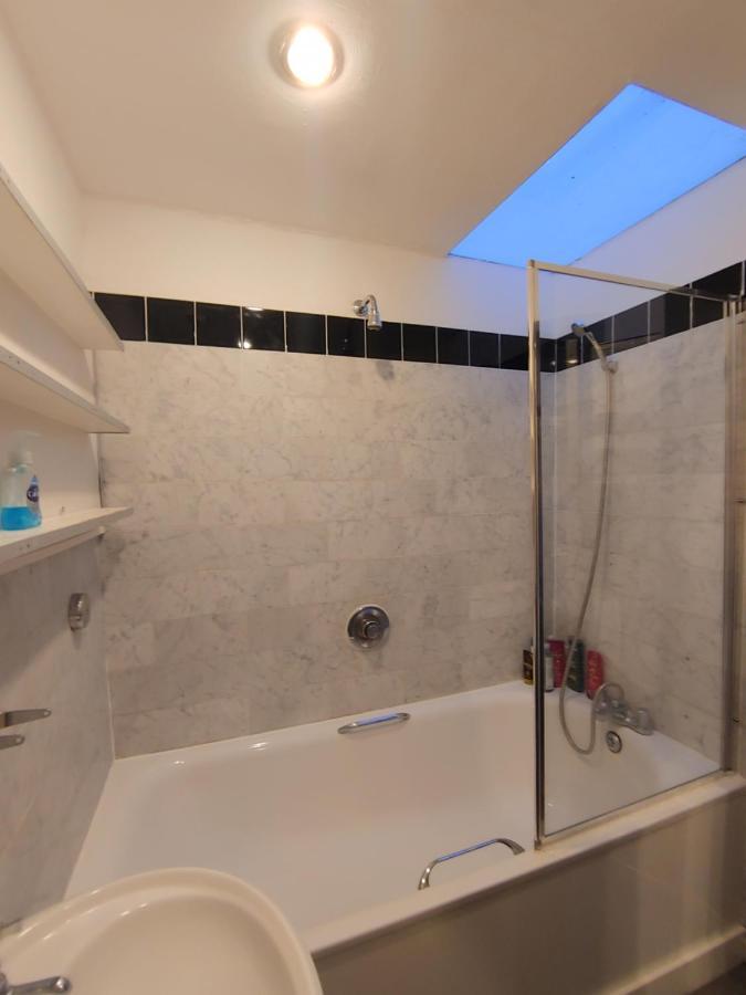 Stylish Apartment Near Carnaby Street London Exterior foto
